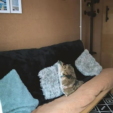 Small Self Contained Room Porthleven Extérieur photo
